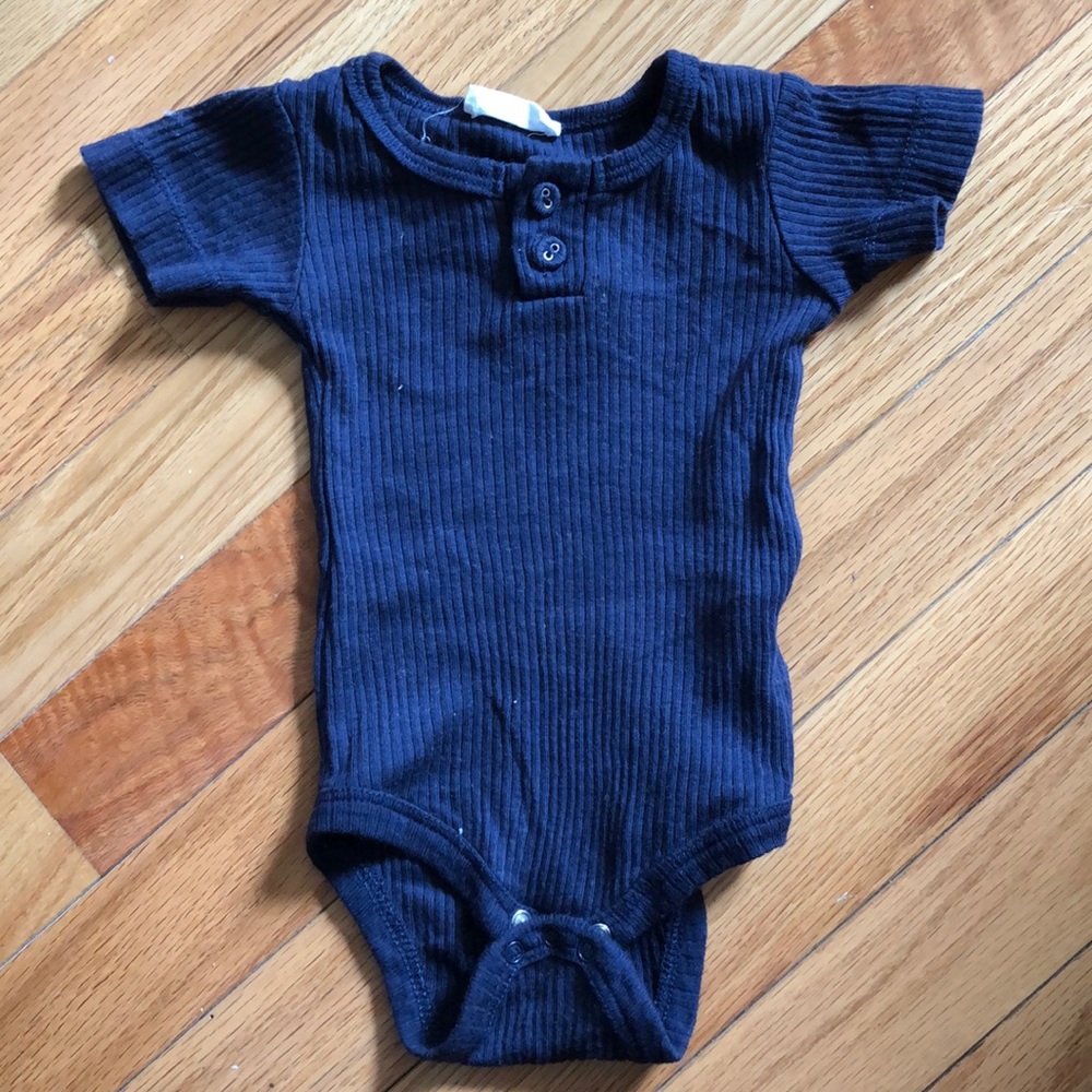 Jamie Kay short sleeve in navy